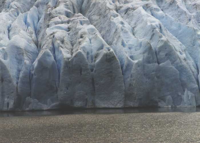 glaciers edge